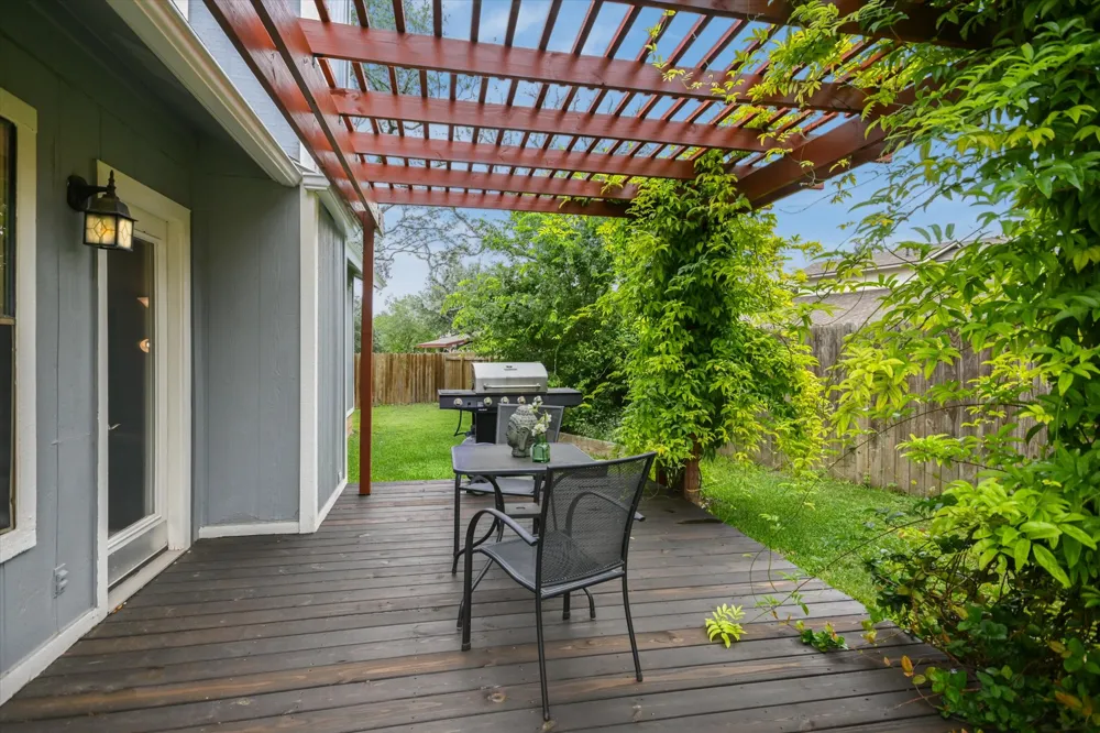 8105 Washita Drive Austin, TX 78749