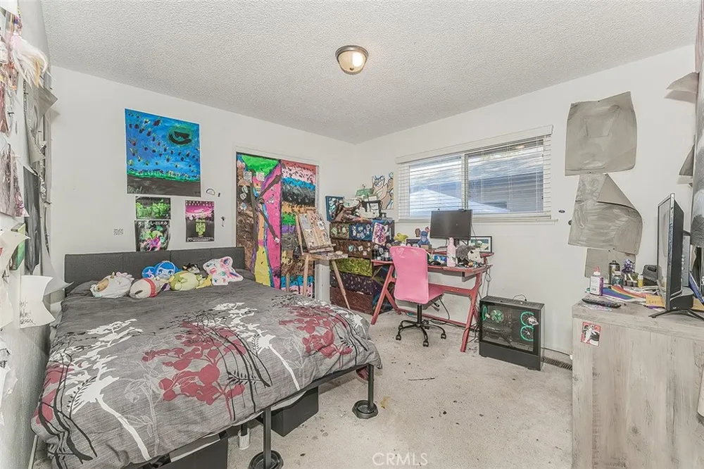 6326 Bergeron Fresno, CA 93704
