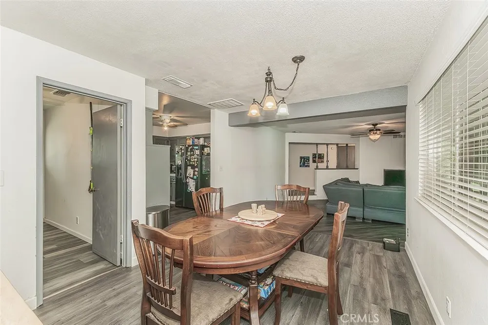 6326 Bergeron Fresno, CA 93704