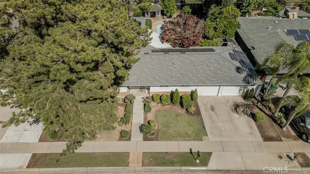 6326 Bergeron Fresno, CA 93704