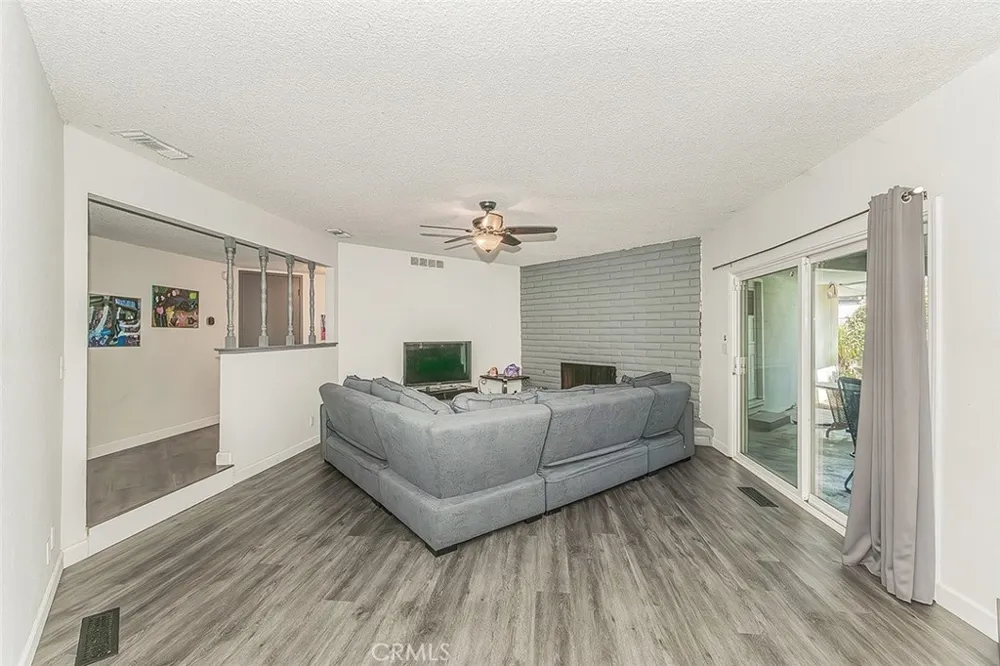 6326 Bergeron Fresno, CA 93704