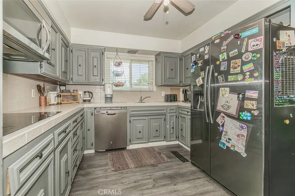 6326 Bergeron Fresno, CA 93704