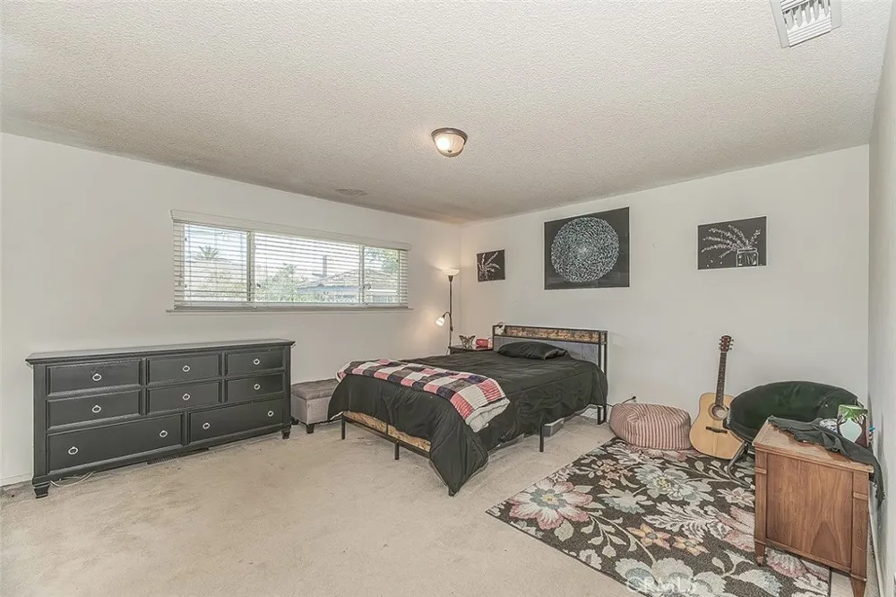 6326 Bergeron Fresno, CA 93704