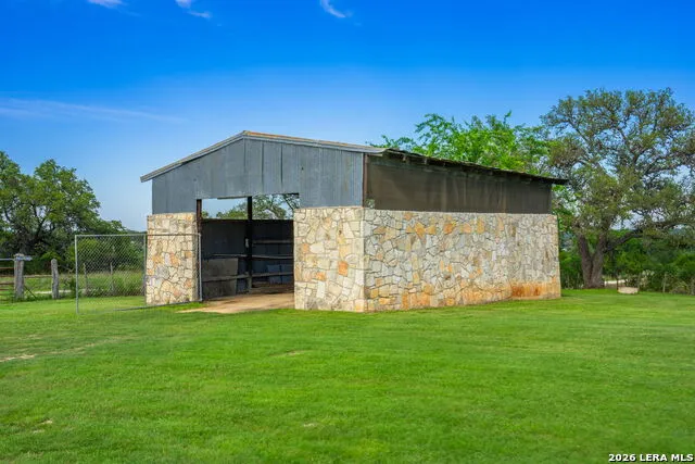 190-A Richter Road Boerne, TX 78006