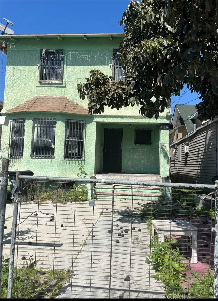 619 E 22nd Street Los Angeles, CA 90011
