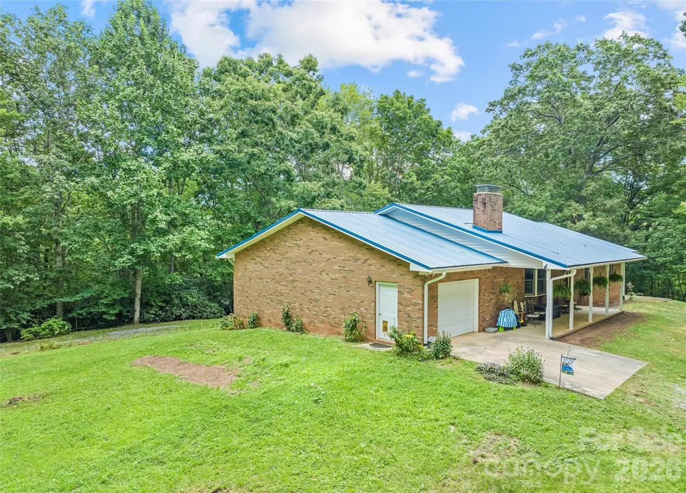 400 Sunset Heights Canton, NC 28716