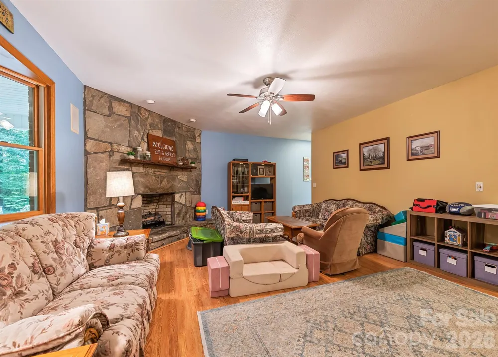 400 Sunset Heights Canton, NC 28716