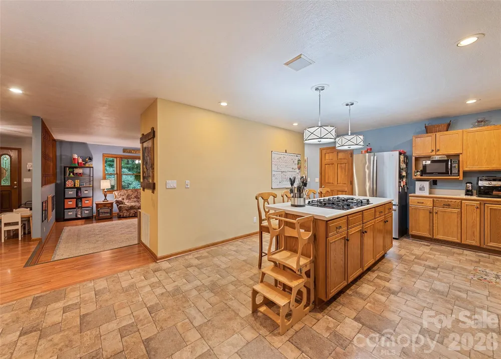 400 Sunset Heights Canton, NC 28716