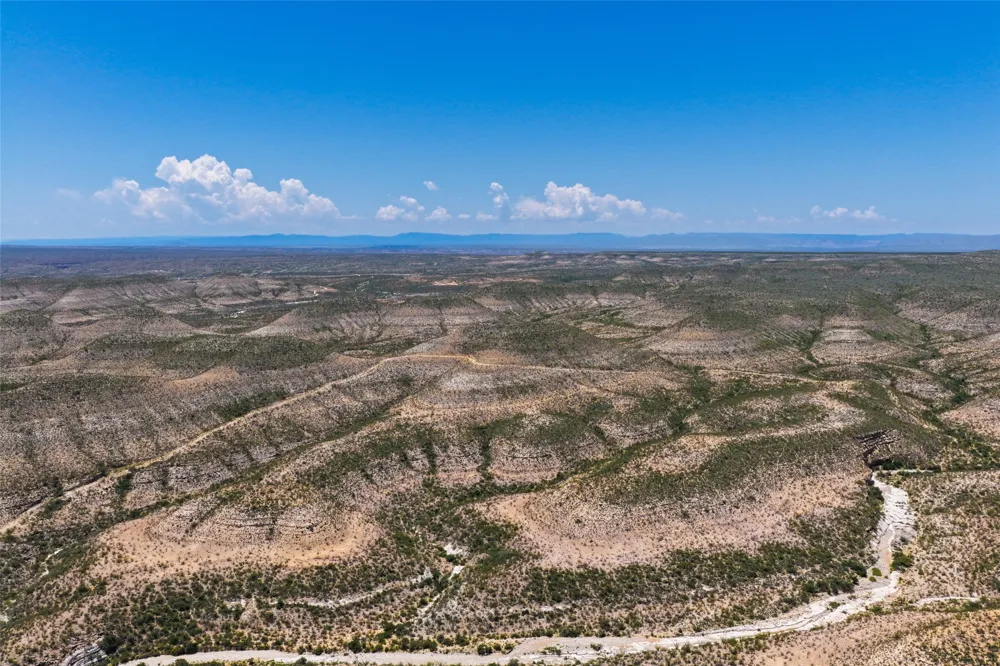 Indian Creek No City, TX 78851