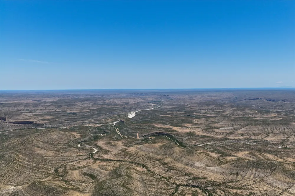 Indian Creek No City, TX 78851