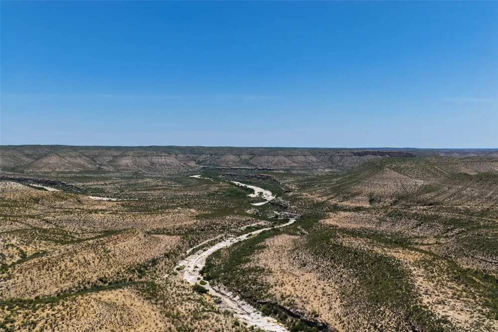 Indian Creek No City, TX 78851