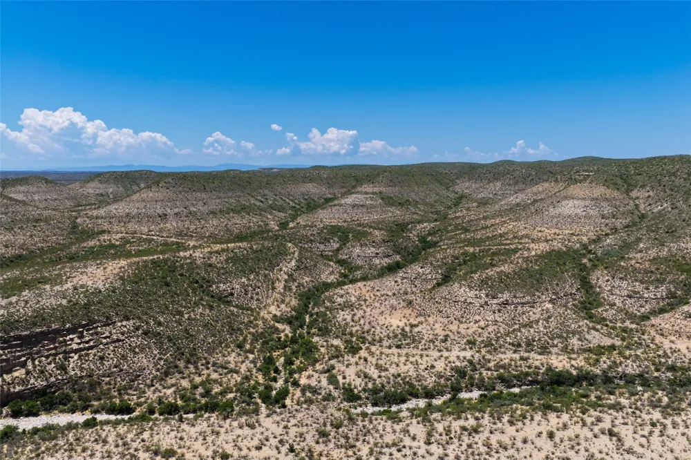 Indian Creek No City, TX 78851