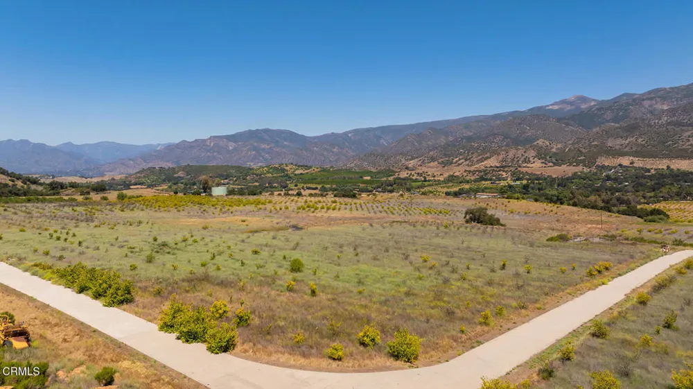 12400 Ojai Santa Paula Road Ojai, CA 93023