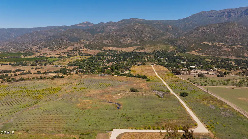 12400 Ojai Santa Paula Road Ojai, CA 93023