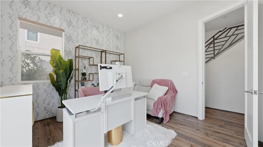 2520 Nelson Avenue #C Redondo Beach, CA 90278