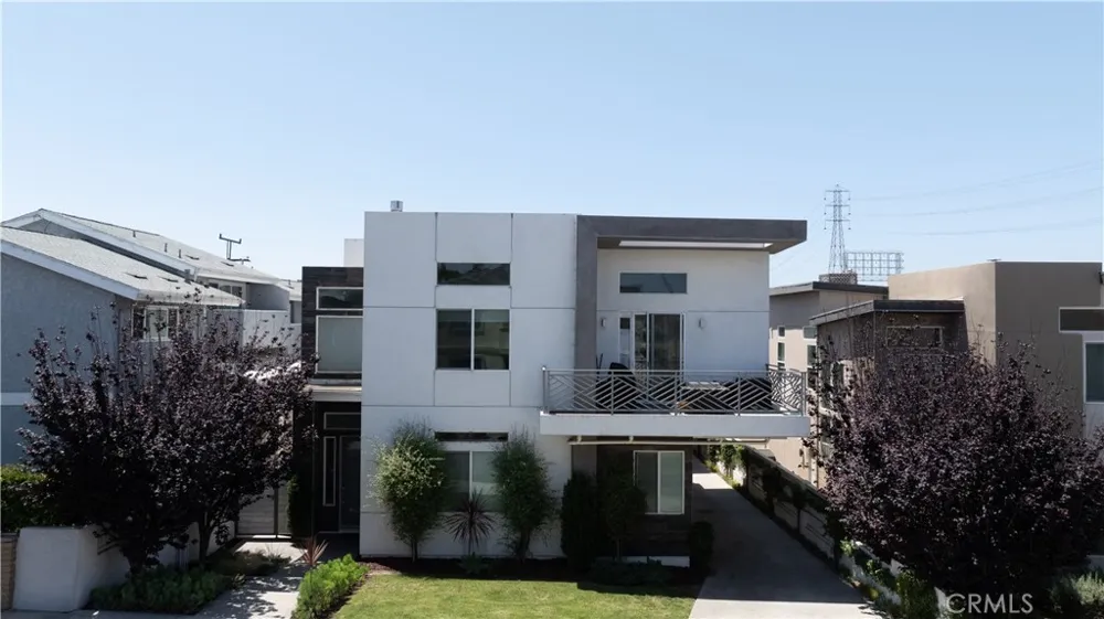2520 Nelson Avenue #C Redondo Beach, CA 90278
