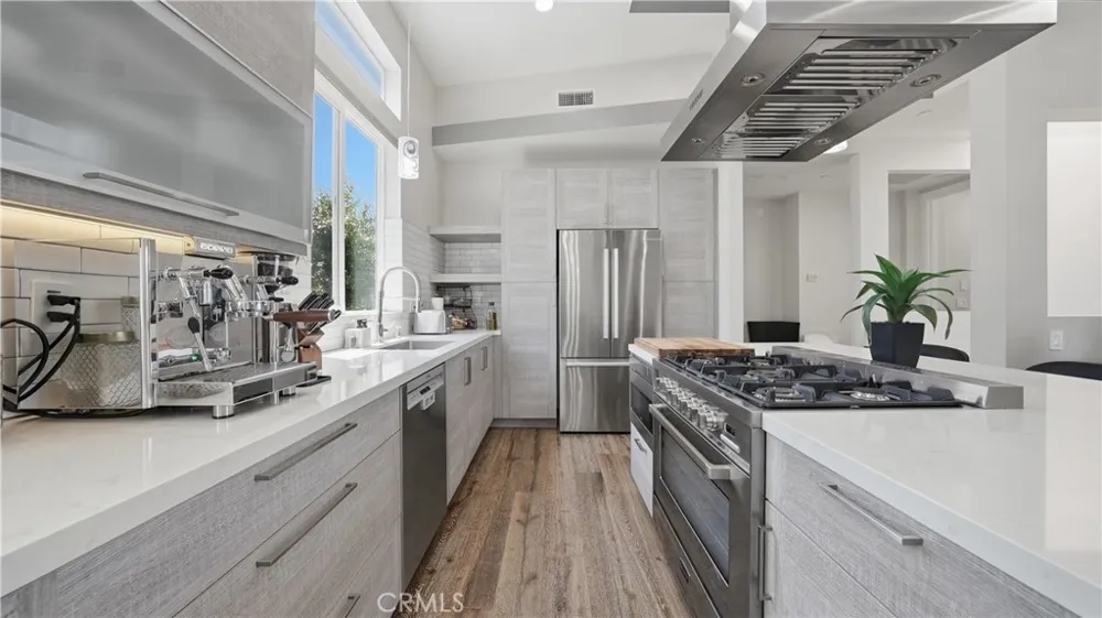 2520 Nelson Avenue #C Redondo Beach, CA 90278