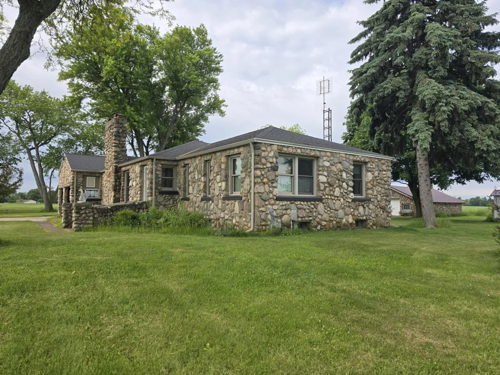 68482 White School Road Sturgis, MI 49091