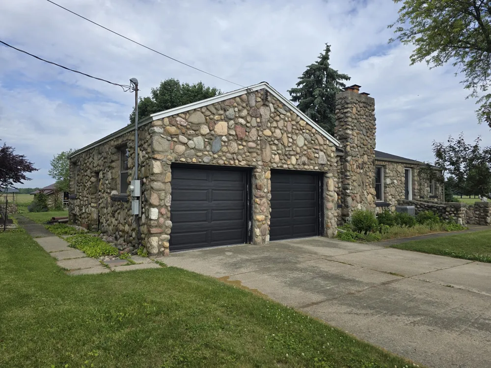 68482 White School Road Sturgis, MI 49091