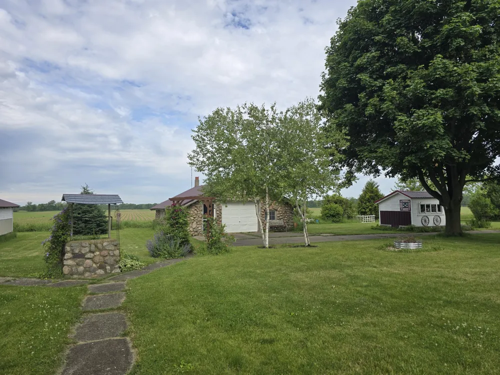 68482 White School Road Sturgis, MI 49091