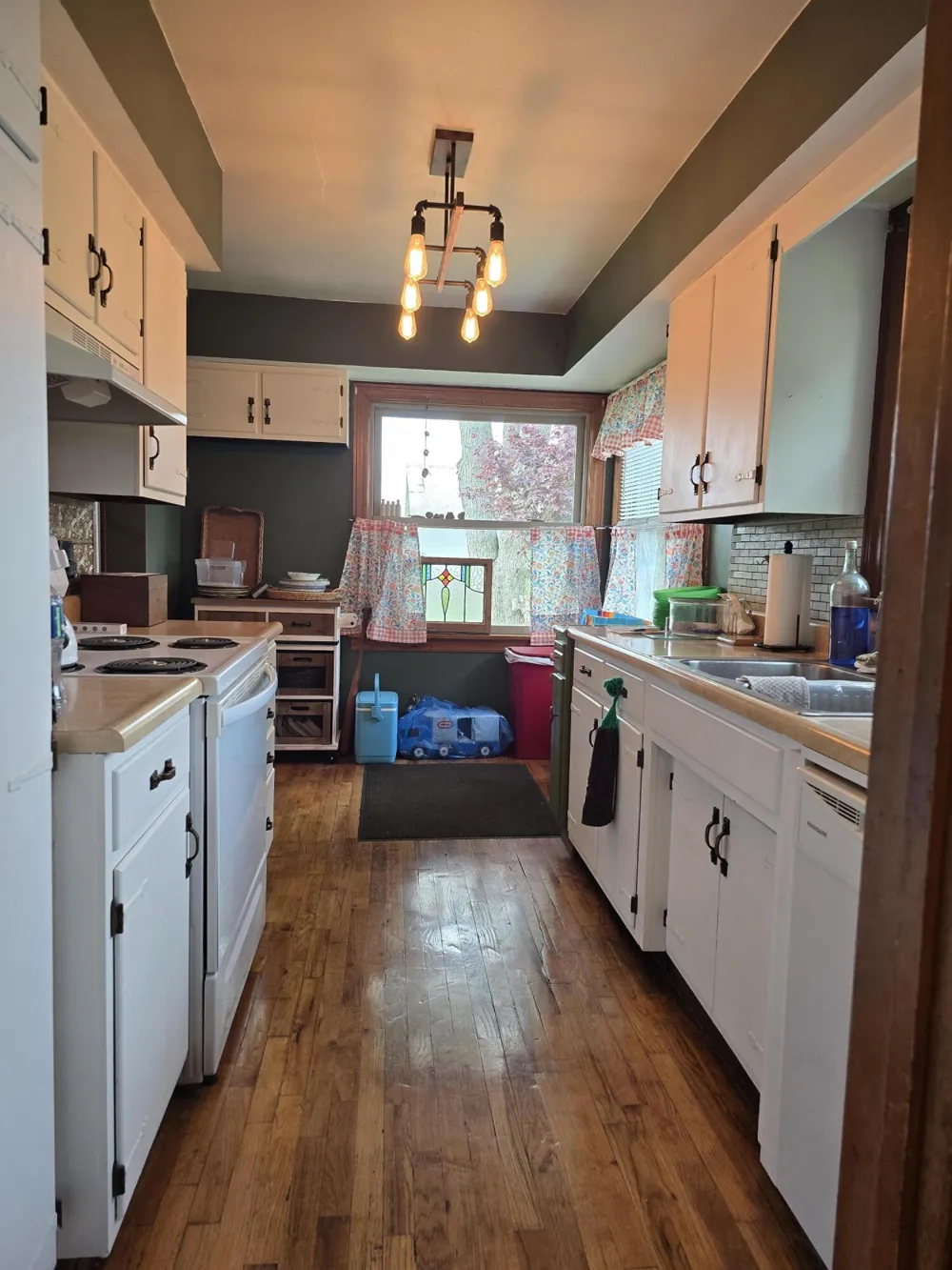 68482 White School Road Sturgis, MI 49091