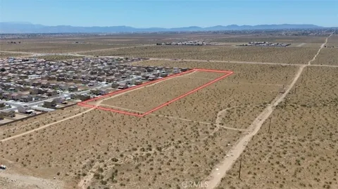 N of Palmdale Rd