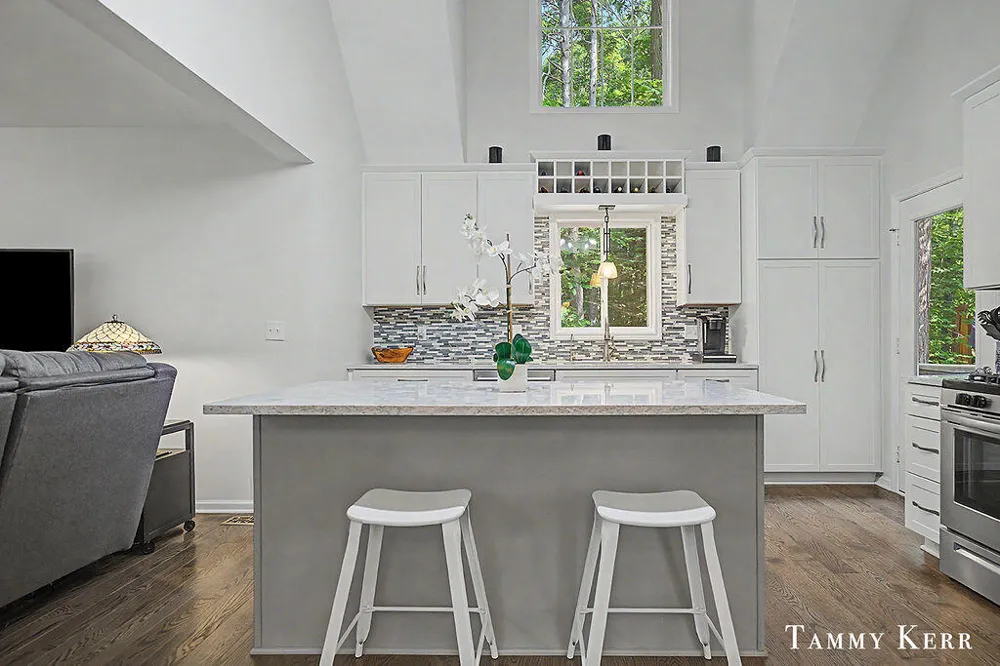 2339 Forest Trail Circle Fennville, MI 49408