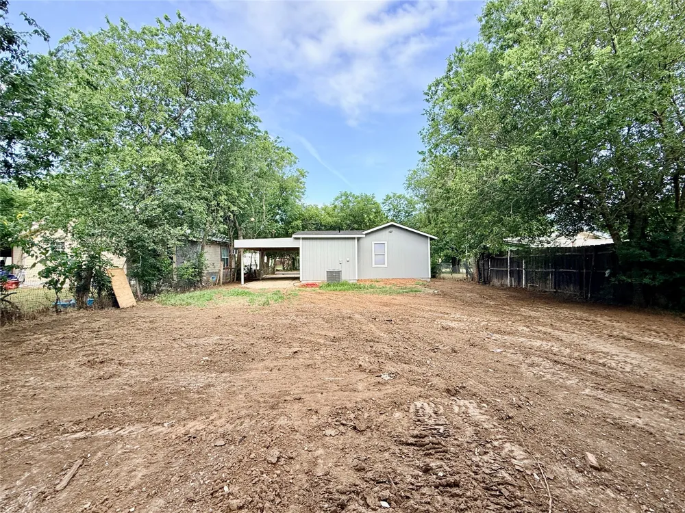 209 McBrayer Street Graham, TX 76450