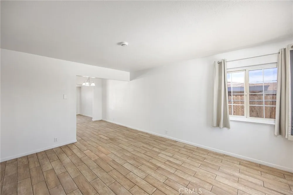 1609 De Anza Barstow, CA 92311