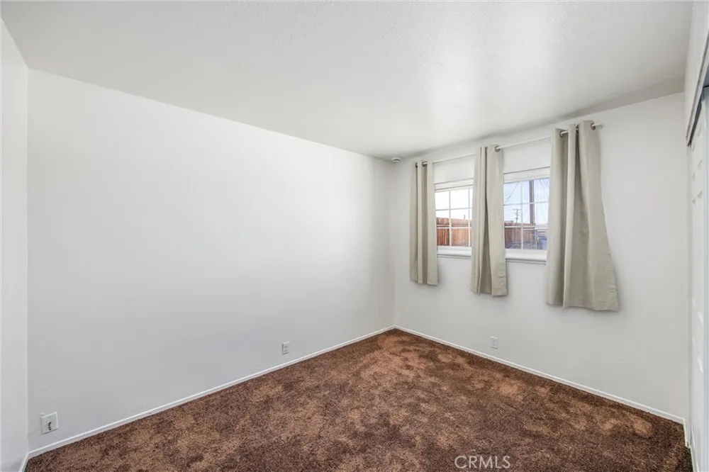 1609 De Anza Barstow, CA 92311
