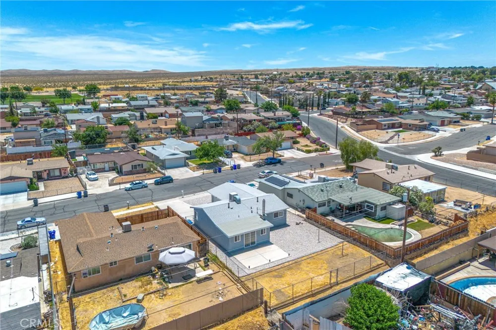 1609 De Anza Barstow, CA 92311