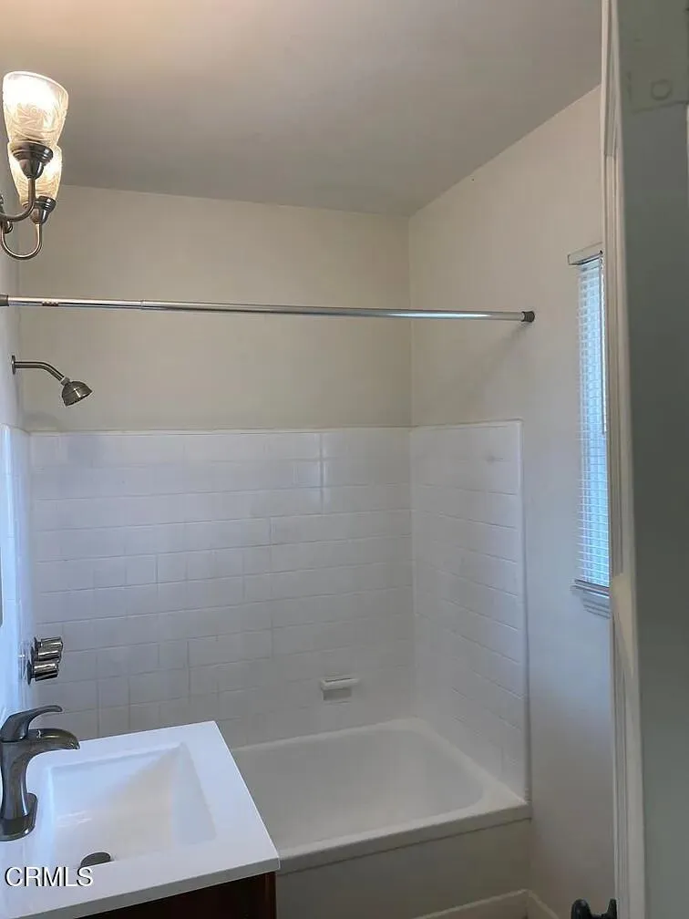 1424 E Wilson Avenue #A Glendale, CA 91206