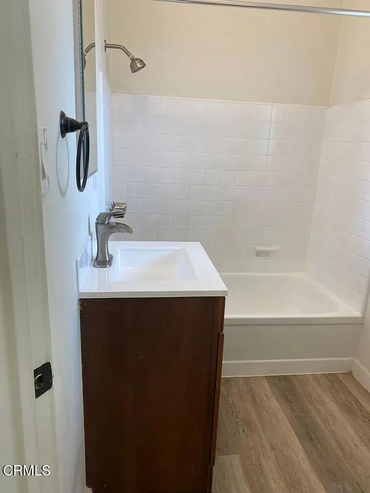 1424 E Wilson Avenue #A Glendale, CA 91206