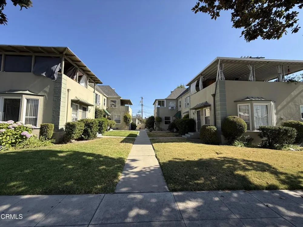 1424 E Wilson Avenue #A Glendale, CA 91206