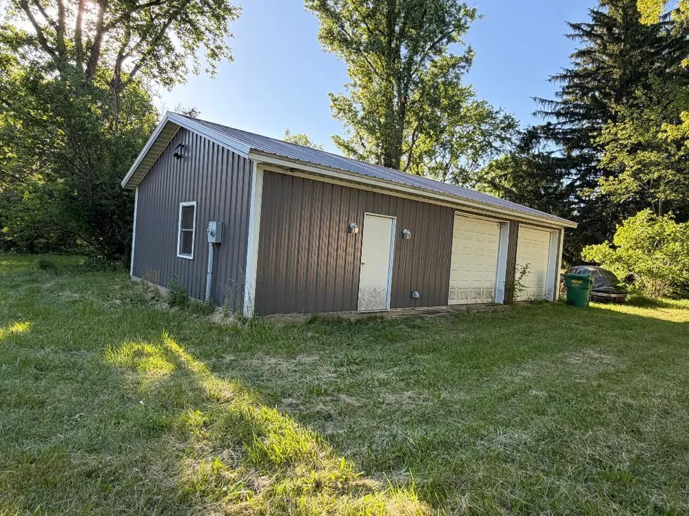 203 Stateline Road Niles, MI 49120