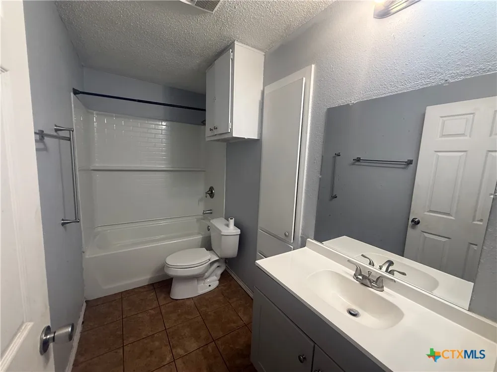 102 Cockerham Street #B Kyle, TX 78640