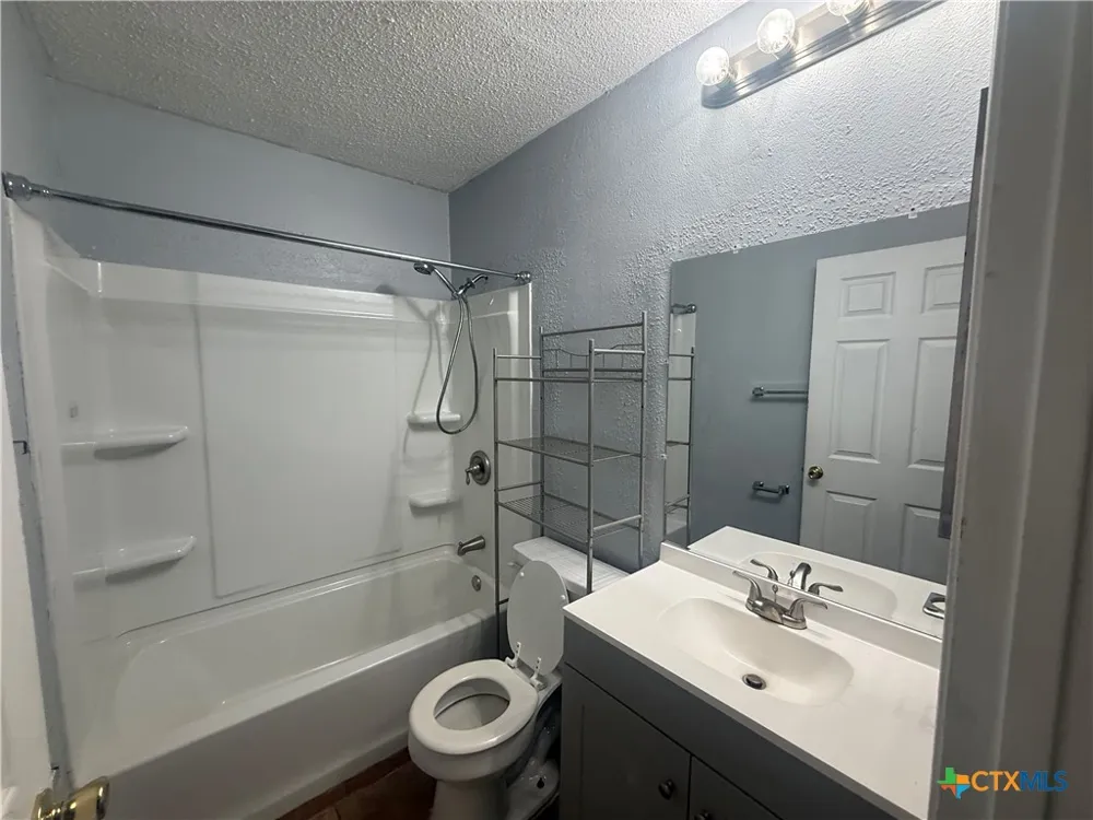 102 Cockerham Street #B Kyle, TX 78640
