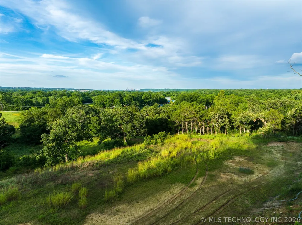 2710 S 137th WestAvenue Sand Springs, OK 74063
