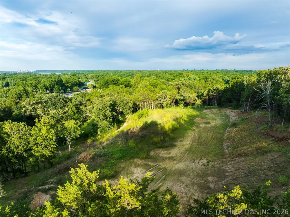 2710 S 137th WestAvenue Sand Springs, OK 74063