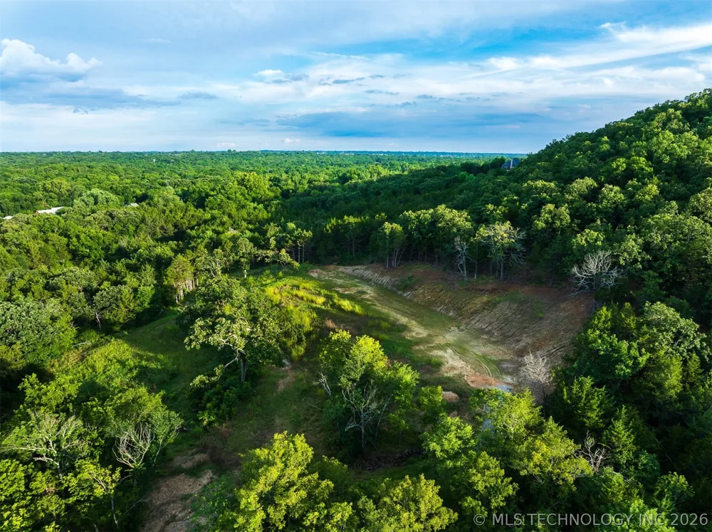 2710 S 137th WestAvenue Sand Springs, OK 74063