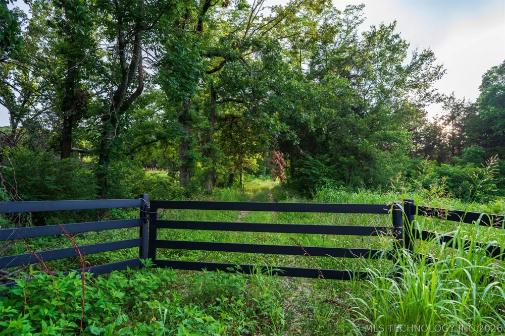 2710 S 137th WestAvenue Sand Springs, OK 74063