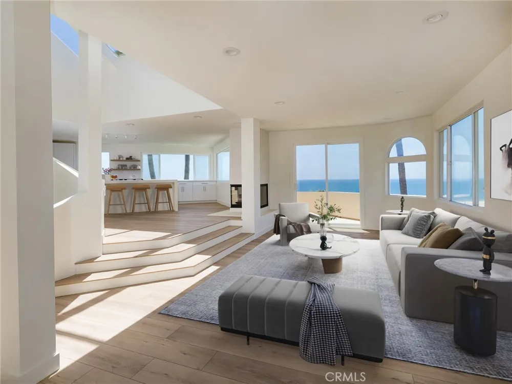 7331 Vista Del Mar Lane Playa del Rey, CA 90293