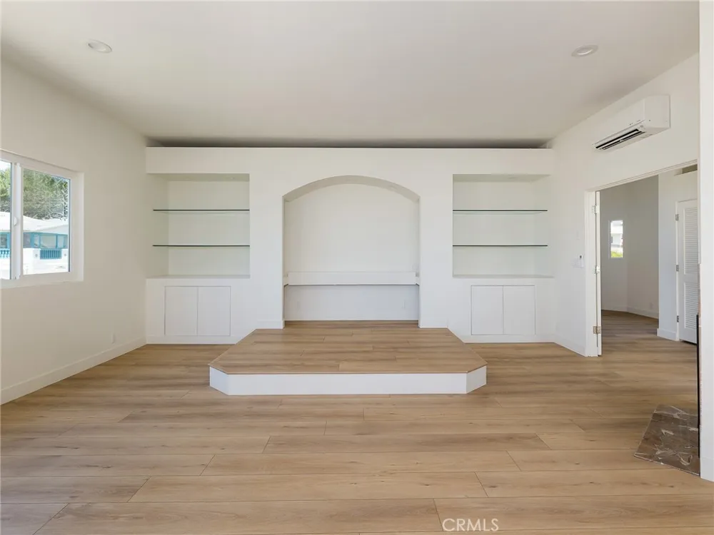 7331 Vista Del Mar Lane Playa del Rey, CA 90293
