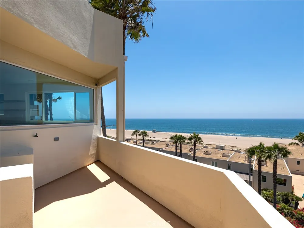 7331 Vista Del Mar Lane Playa del Rey, CA 90293
