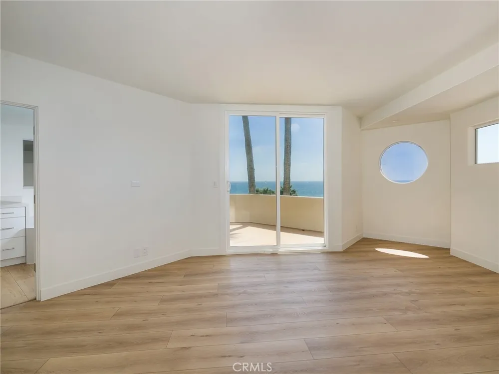 7331 Vista Del Mar Lane Playa del Rey, CA 90293