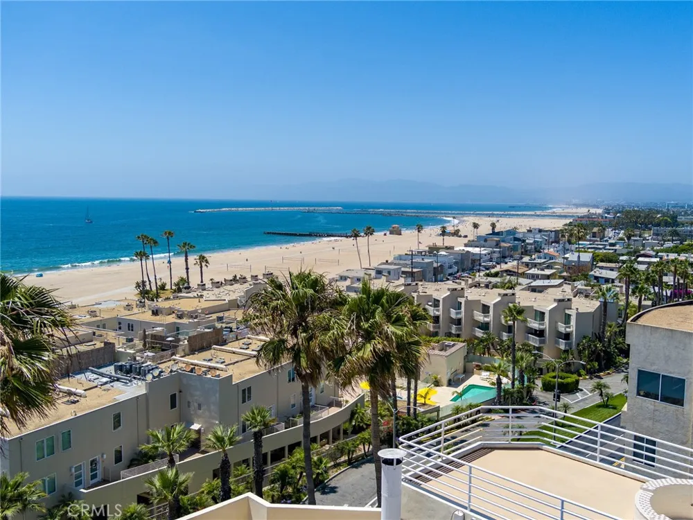 7331 Vista Del Mar Lane Playa del Rey, CA 90293