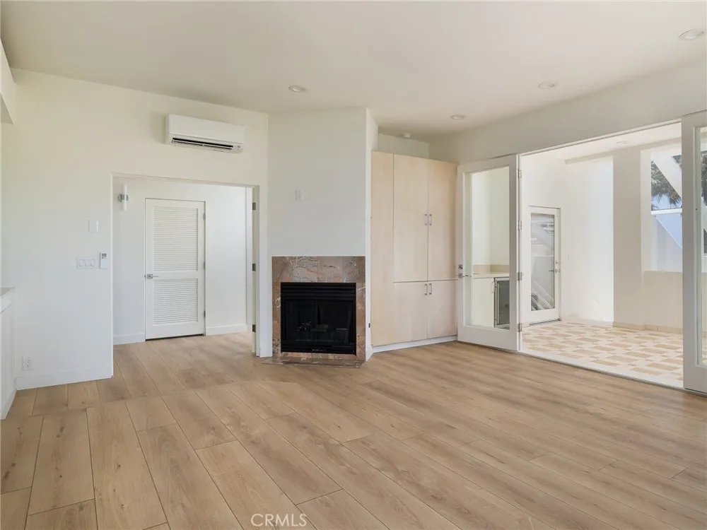 7331 Vista Del Mar Lane Playa del Rey, CA 90293