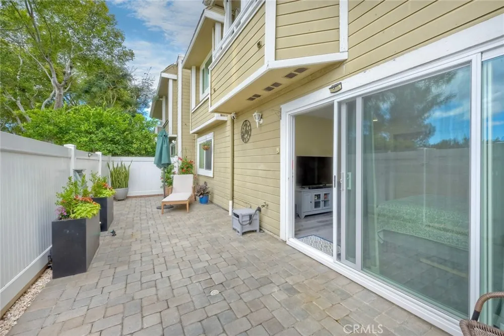 22196 Caminito Zaragoza Laguna Hills, CA 92653