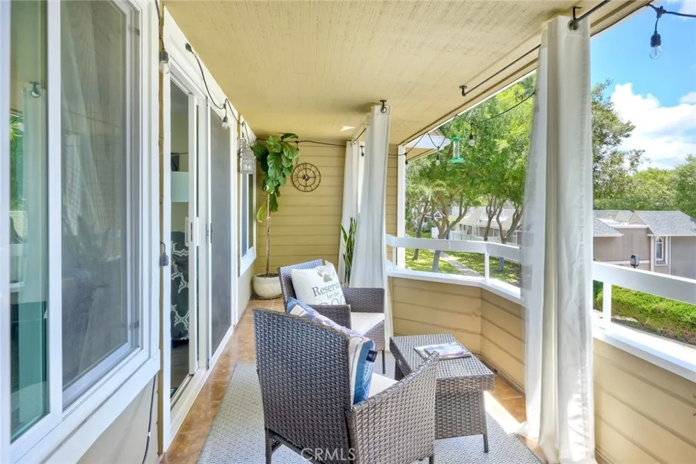 22196 Caminito Zaragoza Laguna Hills, CA 92653