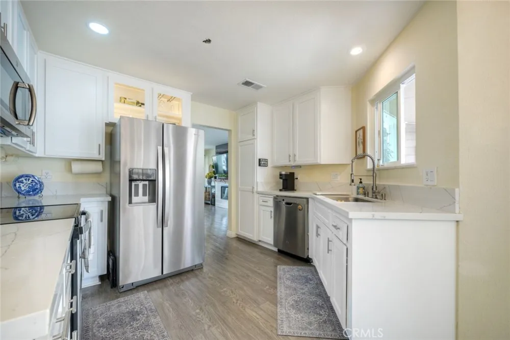 22196 Caminito Zaragoza Laguna Hills, CA 92653